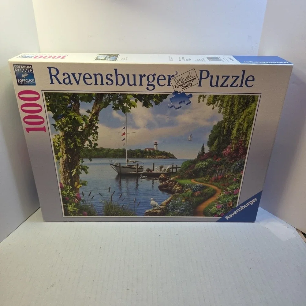 2014 Ravensburger Boat Days 1000 piece 27